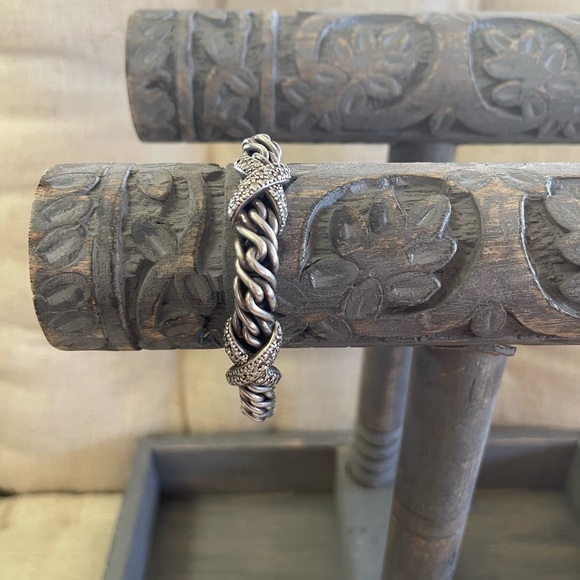 DAVID YURMAN authentic double diamond X bracelet - Picture 8 of 8